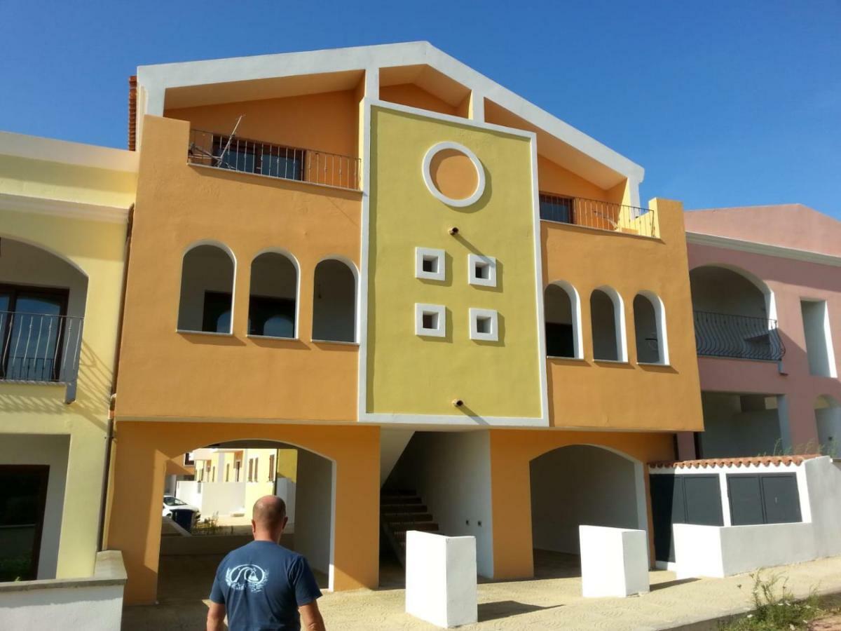 Residence Lu Brandali Санта Тереза Галура Екстериор снимка