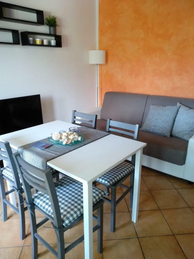 Residence Lu Brandali Санта Тереза Галура Екстериор снимка