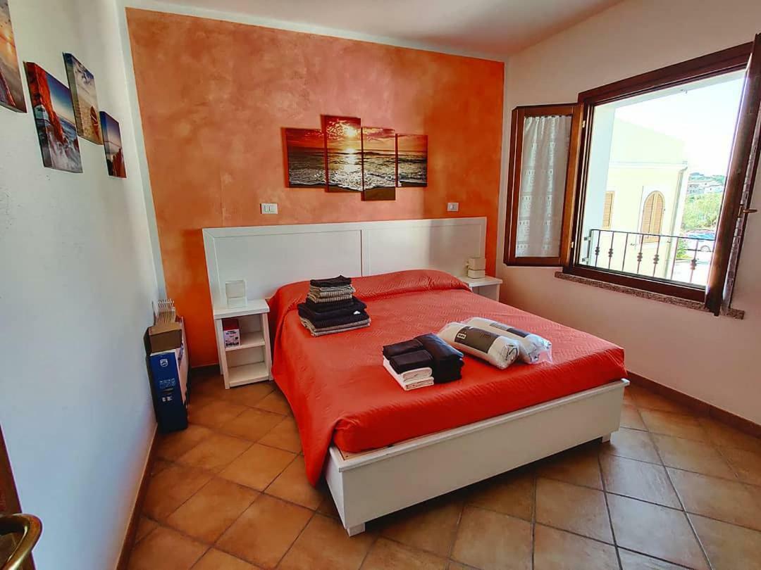 Residence Lu Brandali Санта Тереза Галура Екстериор снимка
